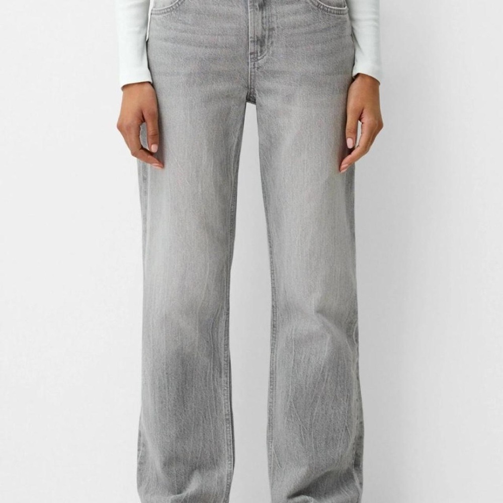 Bershka Wide Leg Jeans in Light Gray